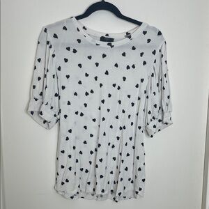 Tahari White Top with Black Heart Pattern
